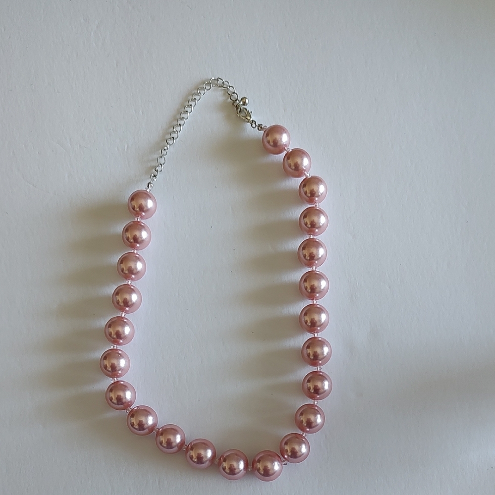 New Pink Faux Pearl Necklace 18"